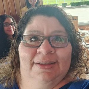 Meet your Posher, Aida